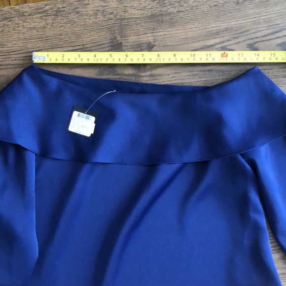 Club Monaco Kerni crepe blouse - Picture 11 of 14